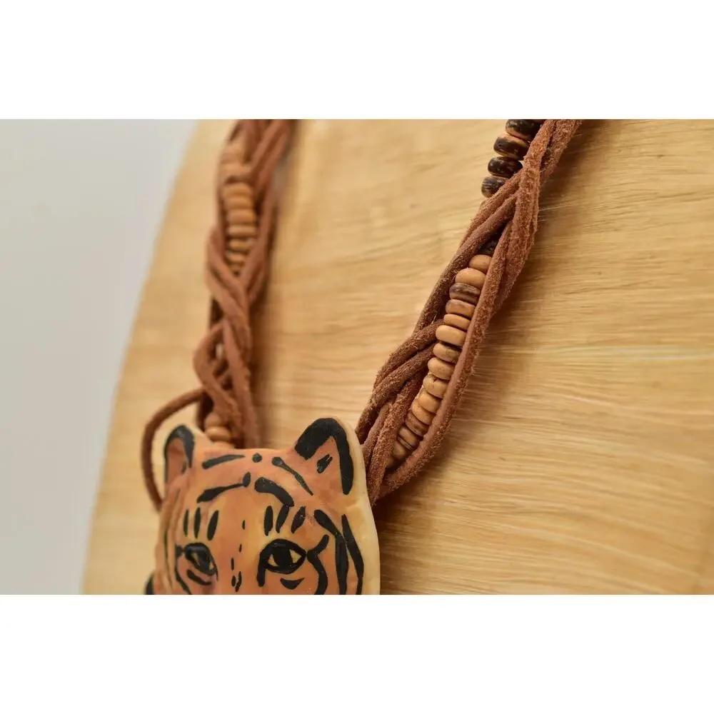 Carol Halmy Vintage Ceramic Beaded Necklace Hand Made Tiger Cub Signed Bin4A